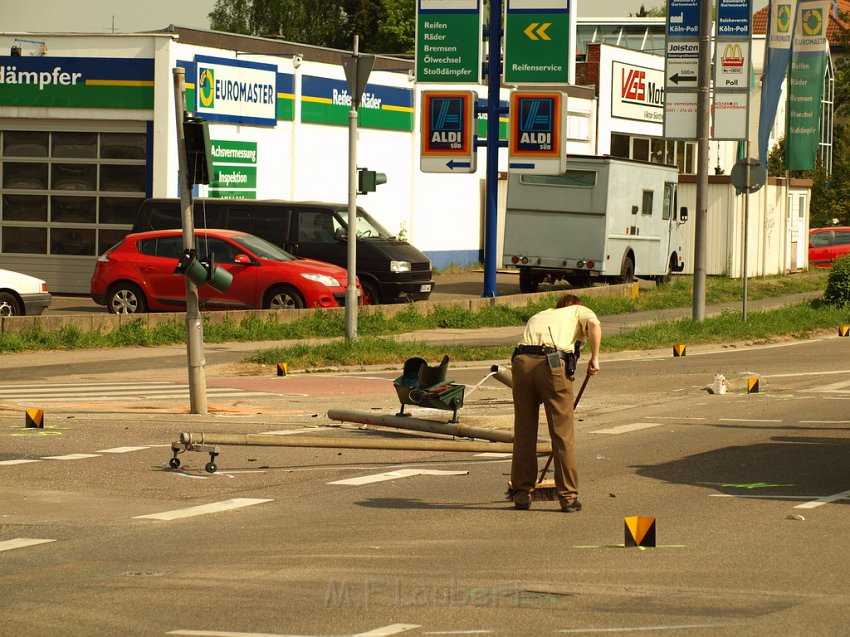 VU Koeln Porz Westhoven Stollwerckstr Koelnerstr P132.JPG